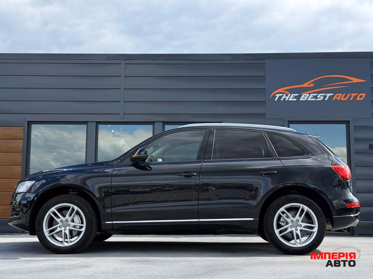 Audi Q5 - фото 7