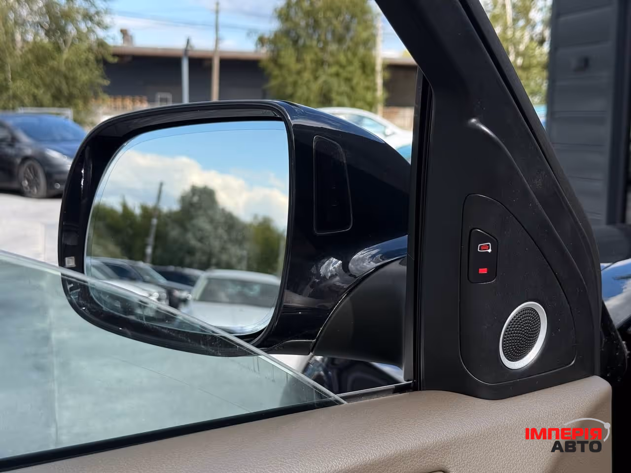 Audi Q5 - фото 16