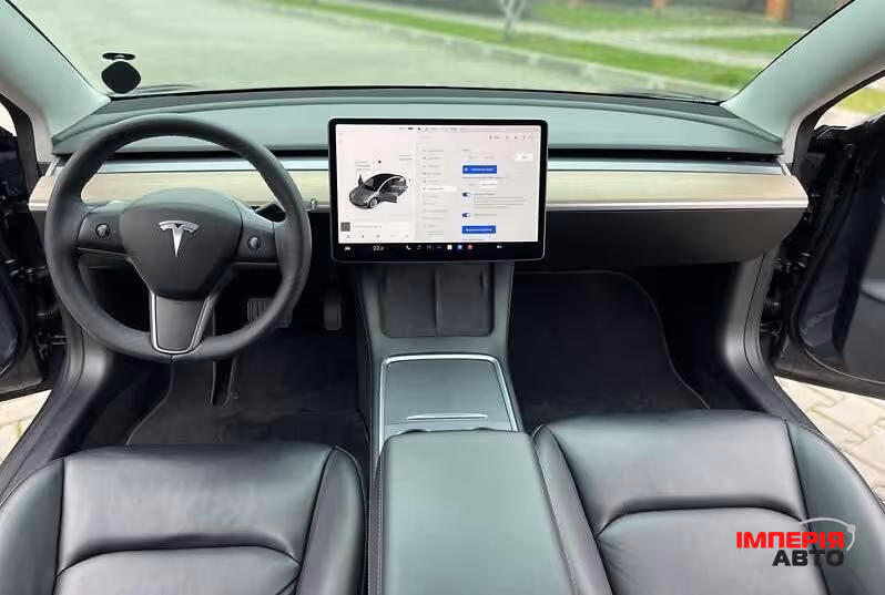 Tesla Model 3 - фото 14