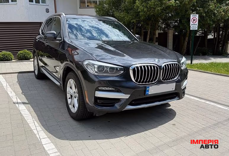 BMW X3 - фото 7