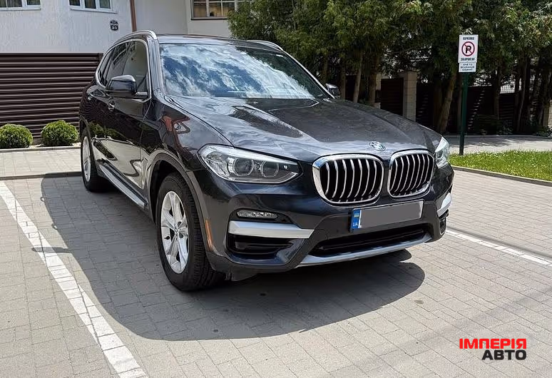 BMW X3 - фото 8