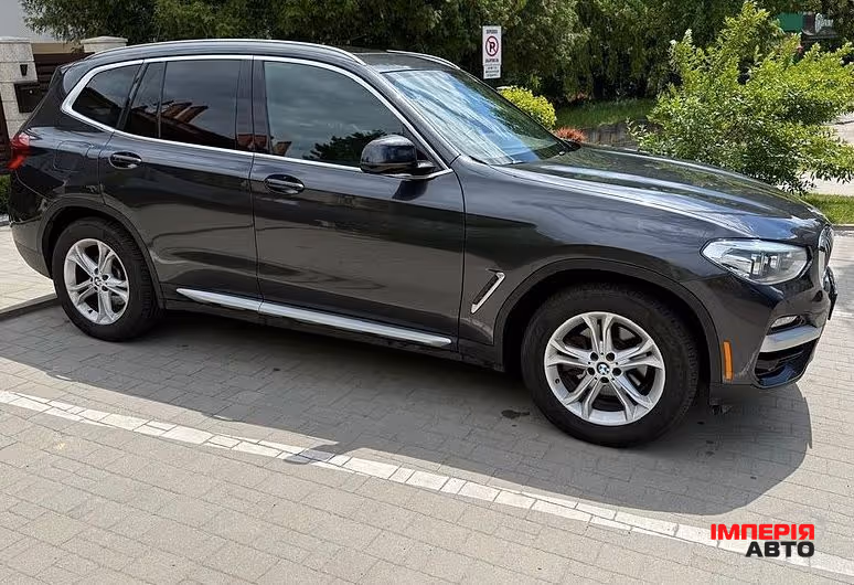 BMW X3 - фото 2