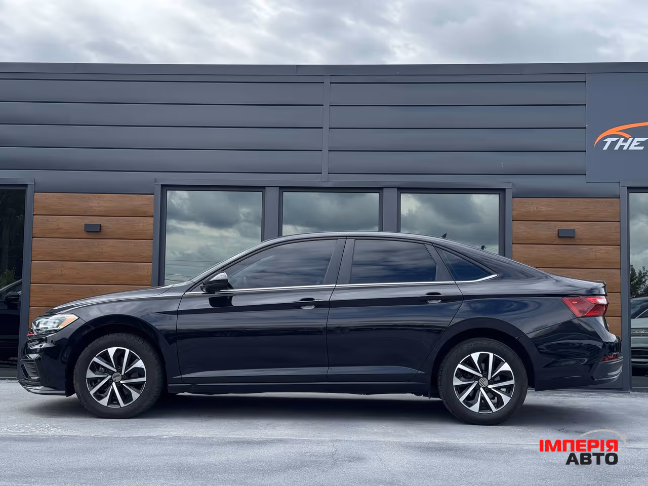 Volkswagen Jetta - фото 13