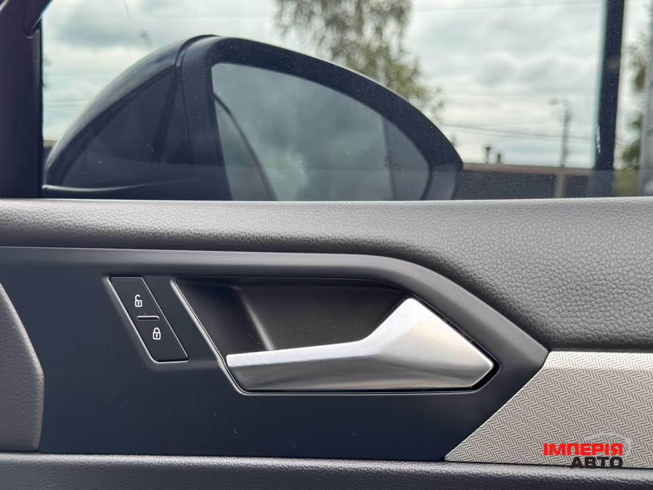 Volkswagen Jetta - фото 64
