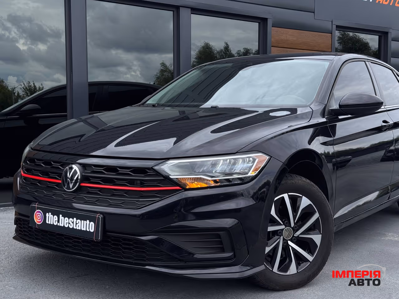 Volkswagen Jetta - фото 2