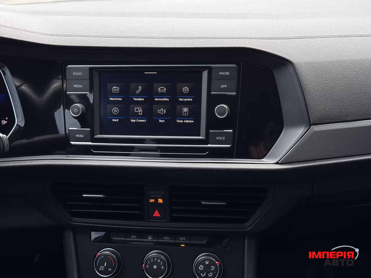 Volkswagen Jetta - фото 57