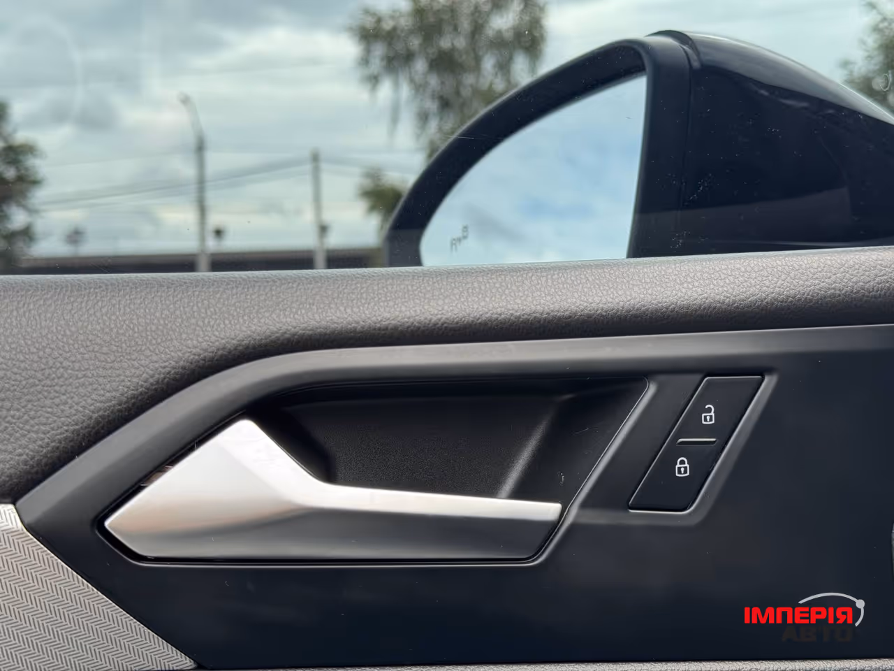 Volkswagen Jetta - фото 26