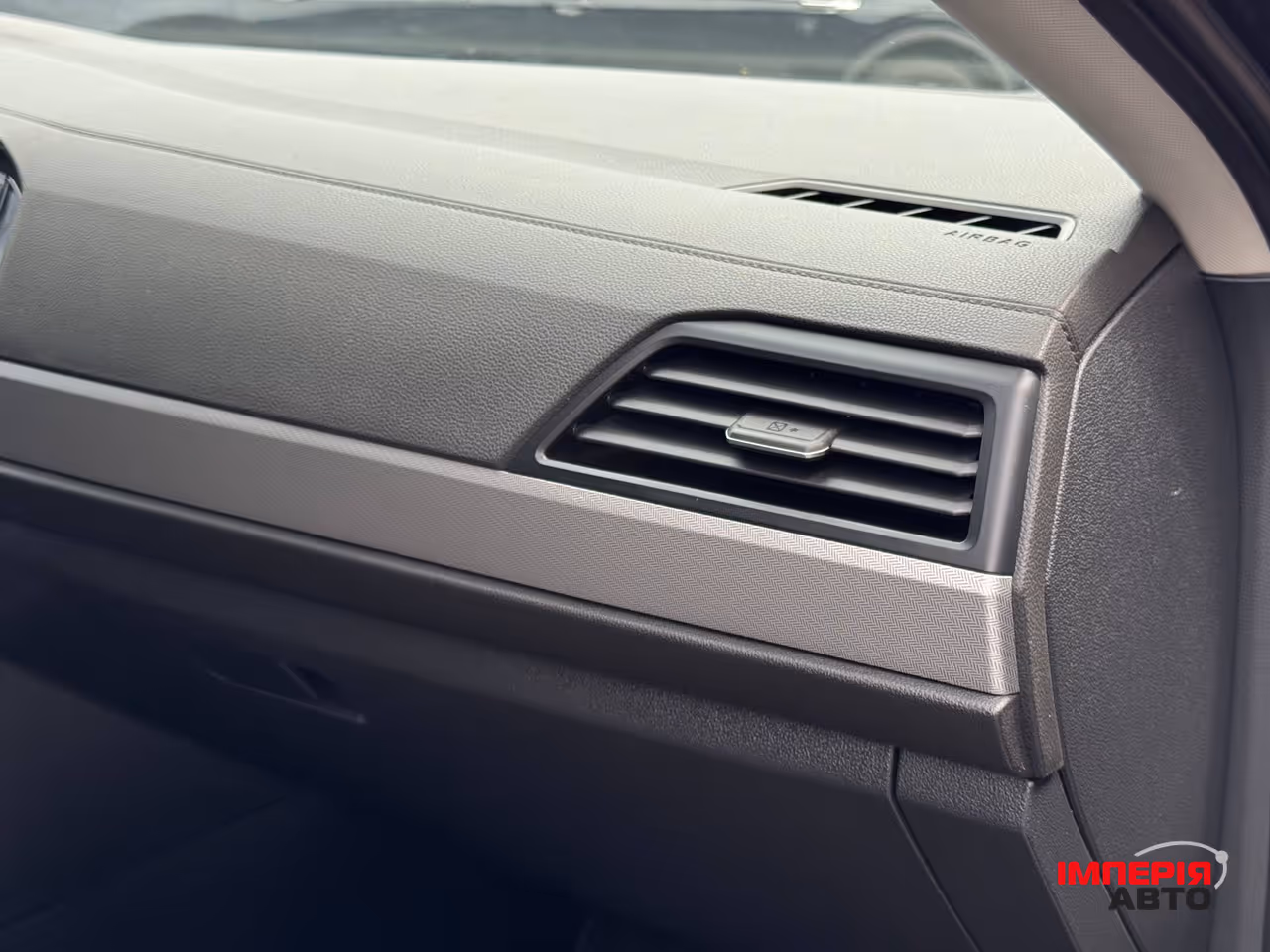 Volkswagen Jetta - фото 69