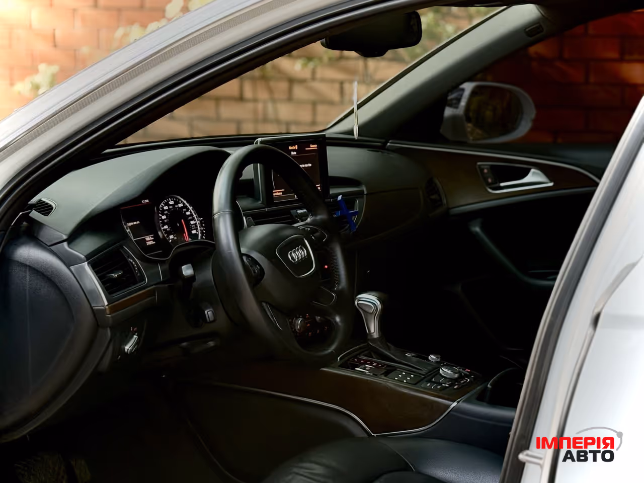 Audi A6 - фото 11