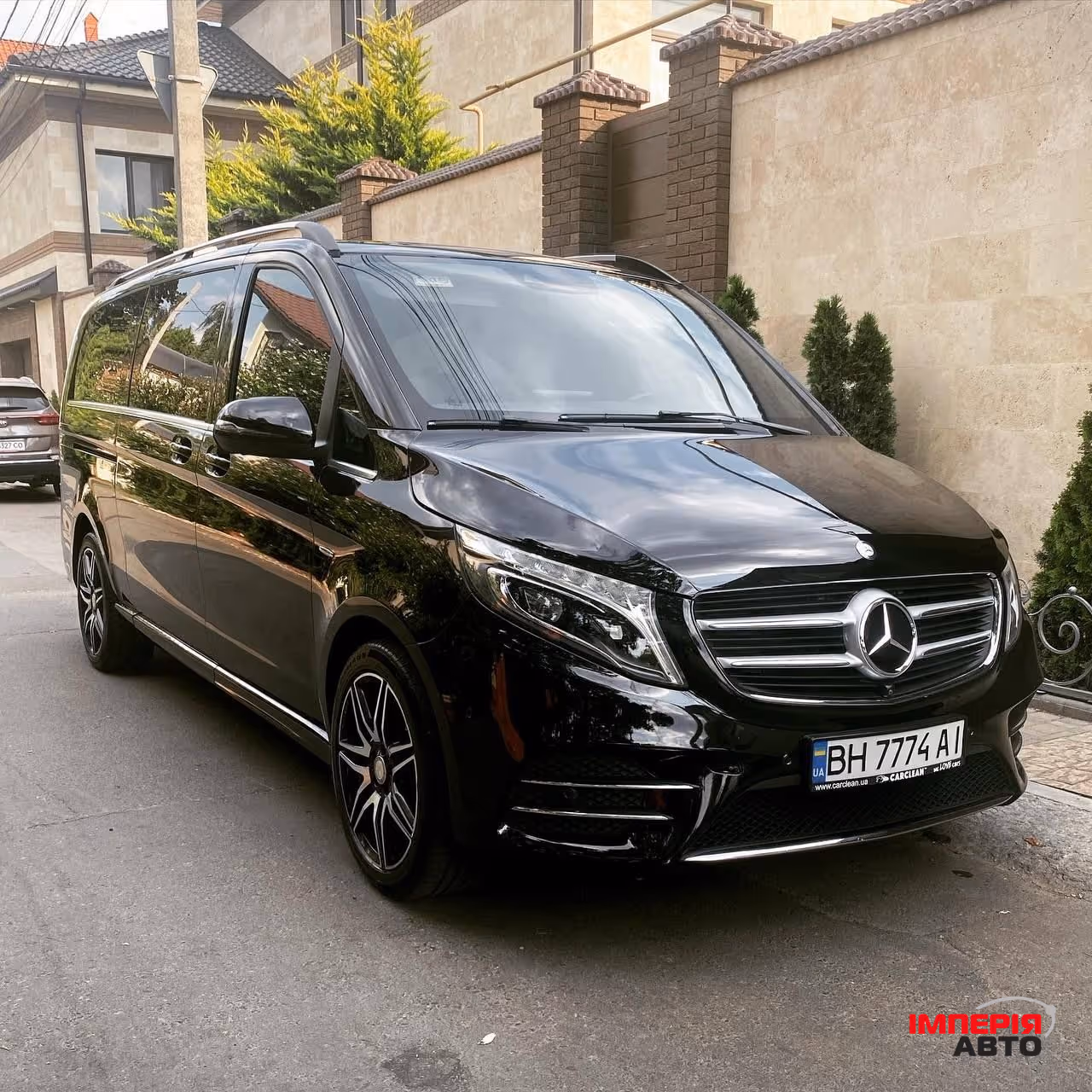 Mercedes-Benz V-Класс - фото 1