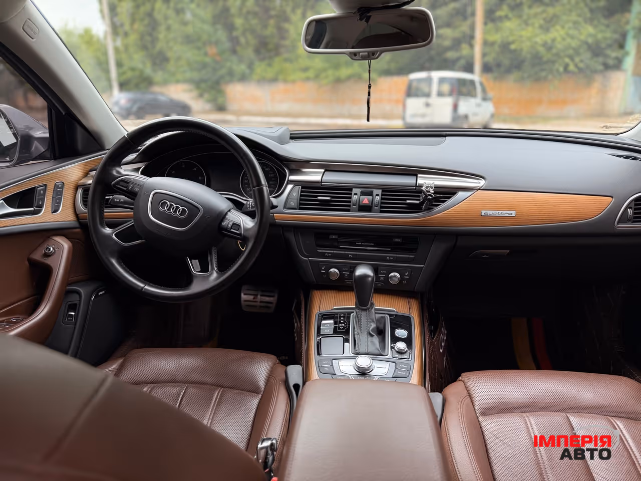 Audi A6 - фото 6