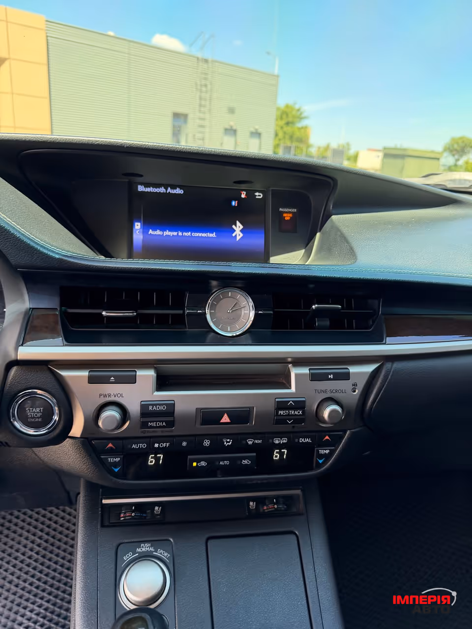Lexus ES - фото 15