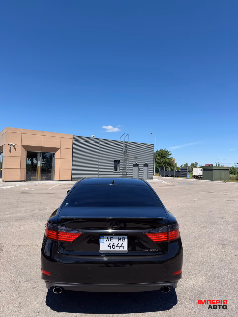 Lexus ES - фото 7