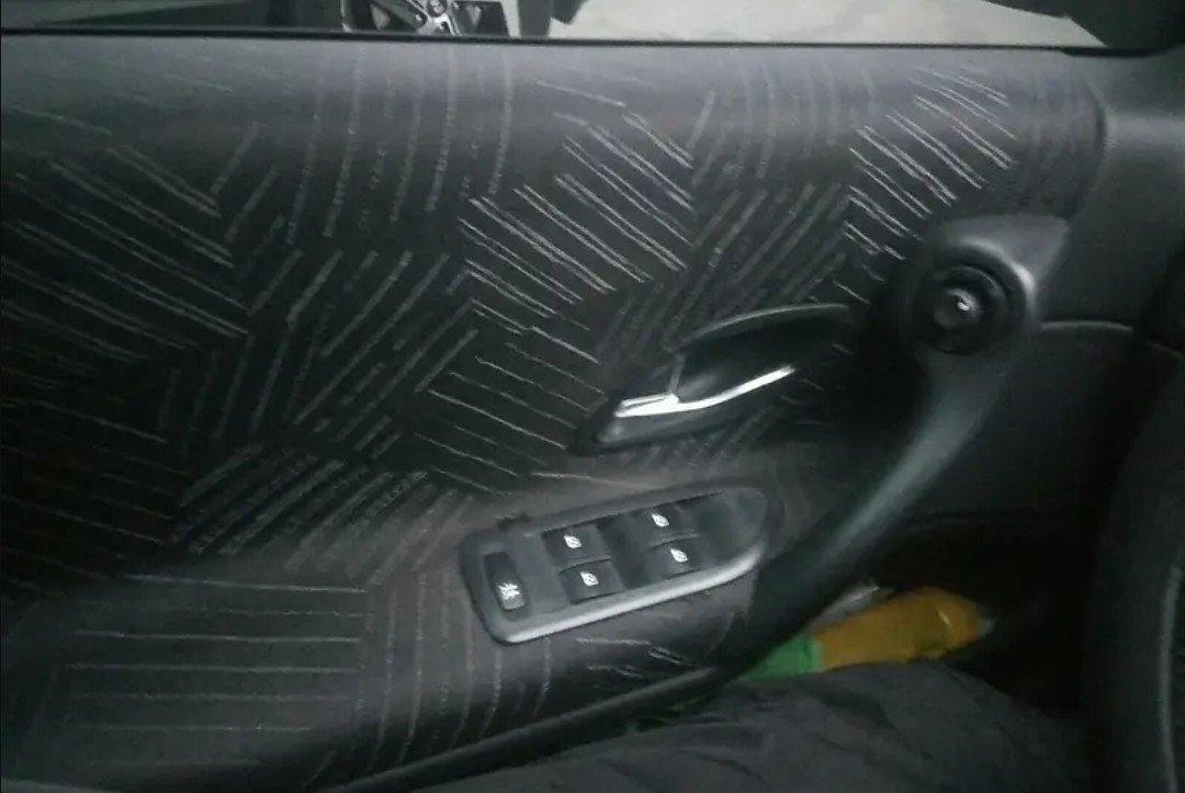 Renault Laguna - фото 8