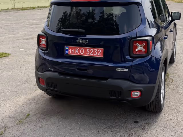 Jeep Renegade - фото 4