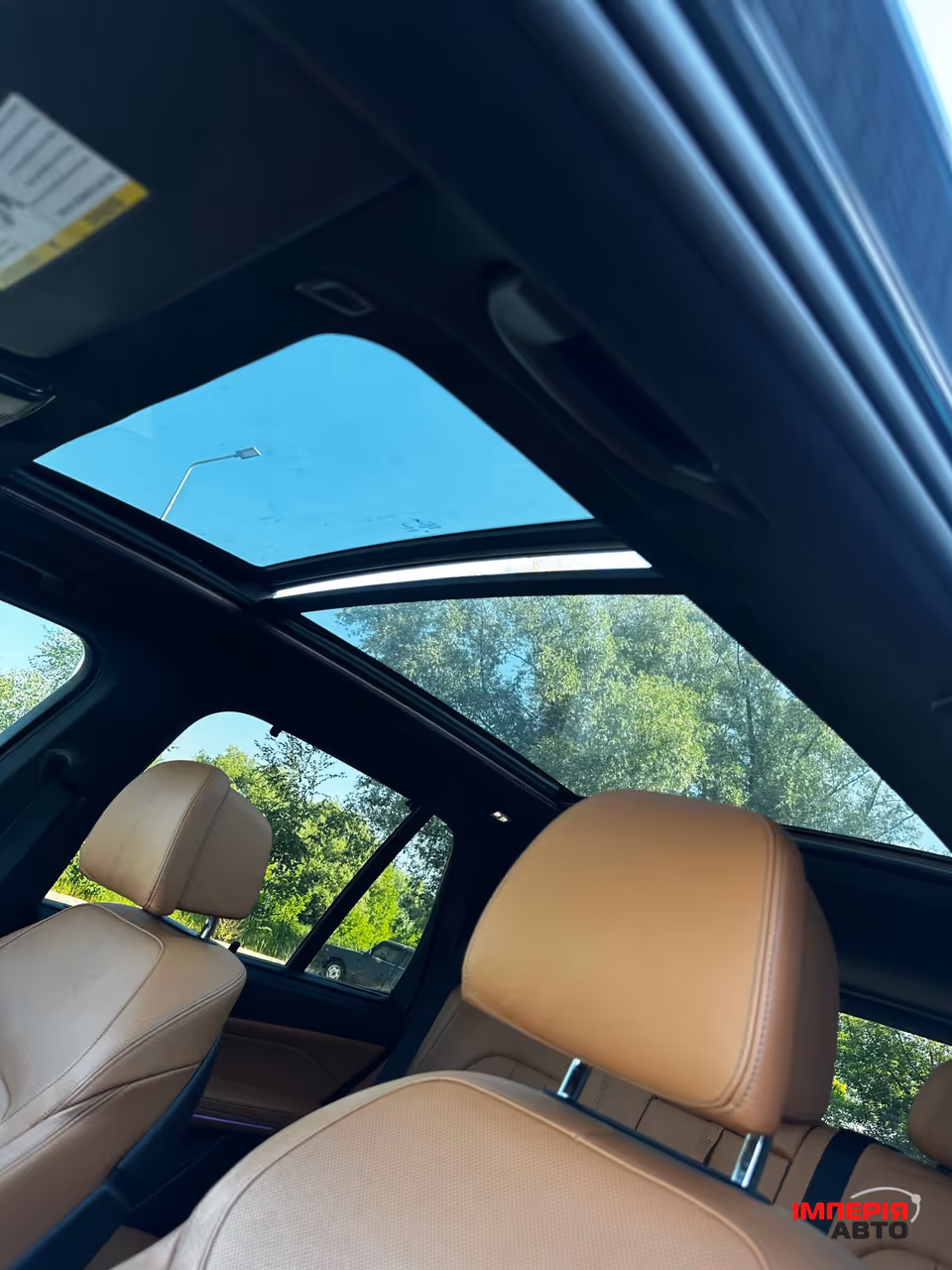 BMW X5 - фото 9