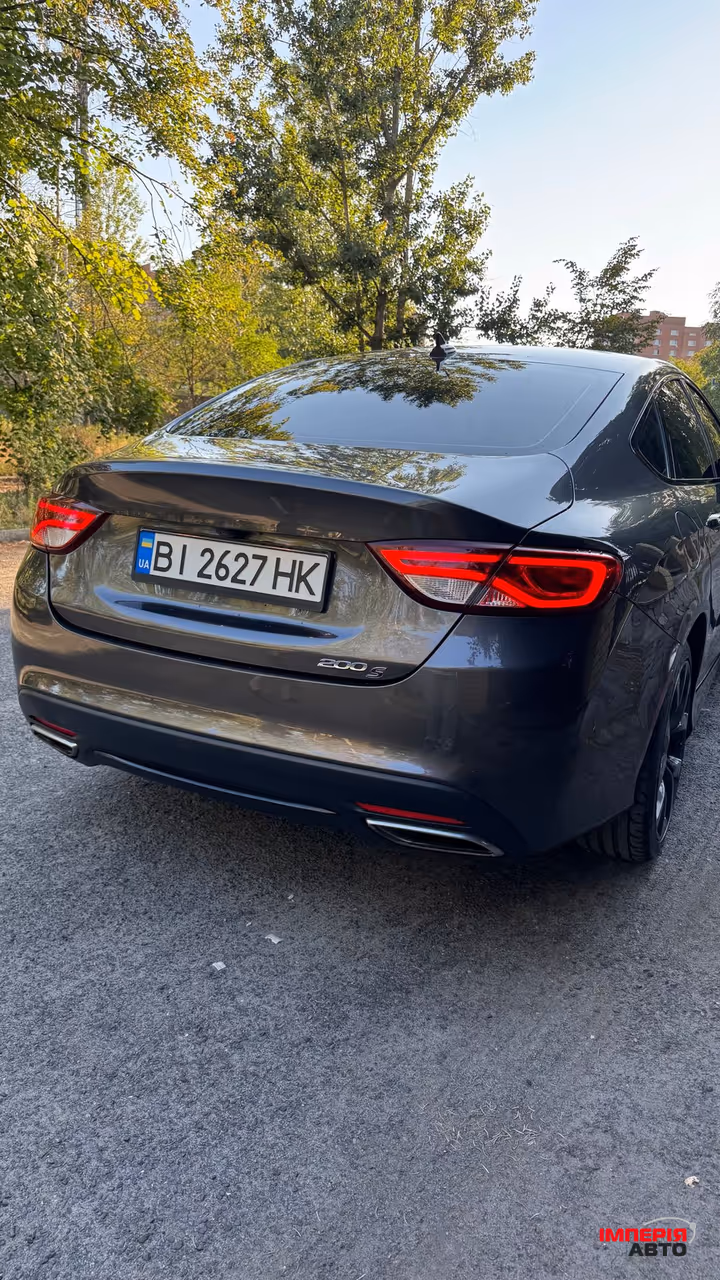 Chrysler 200 - фото 3