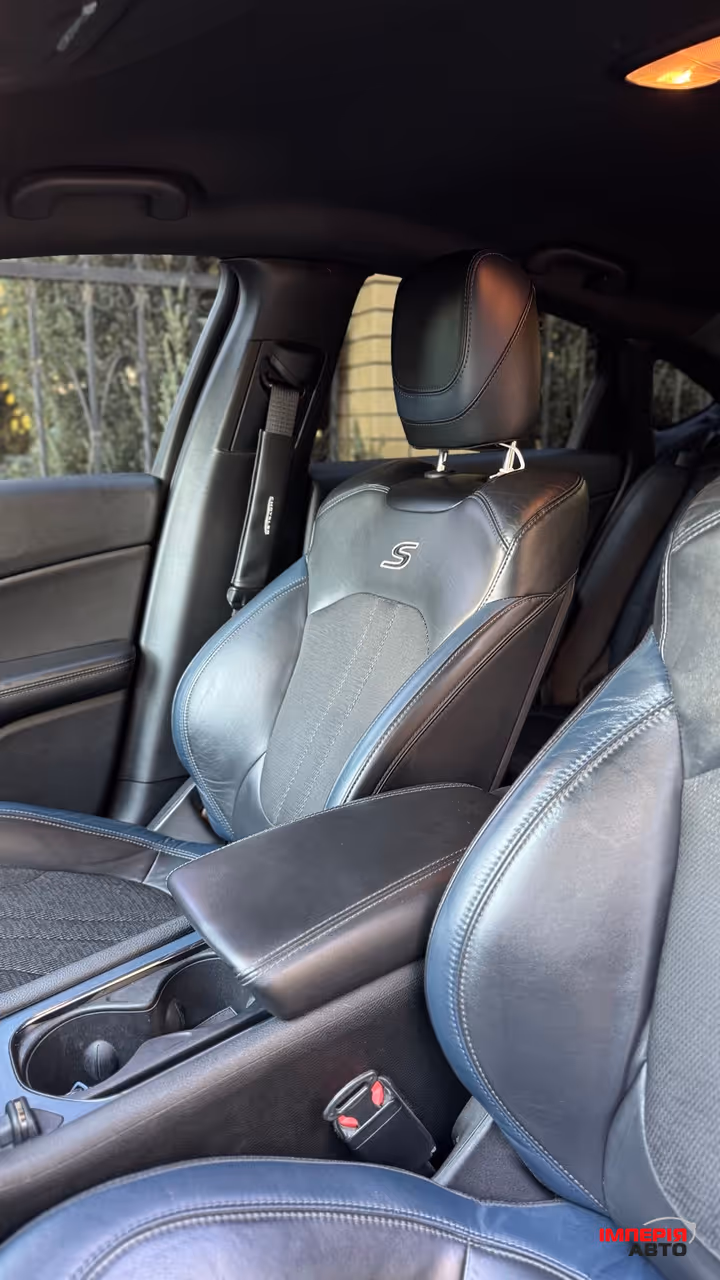 Chrysler 200 - фото 10