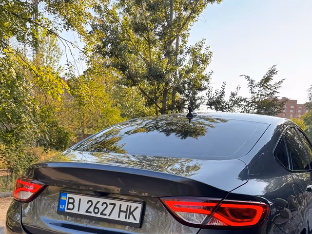 Chrysler 200 - фото 3