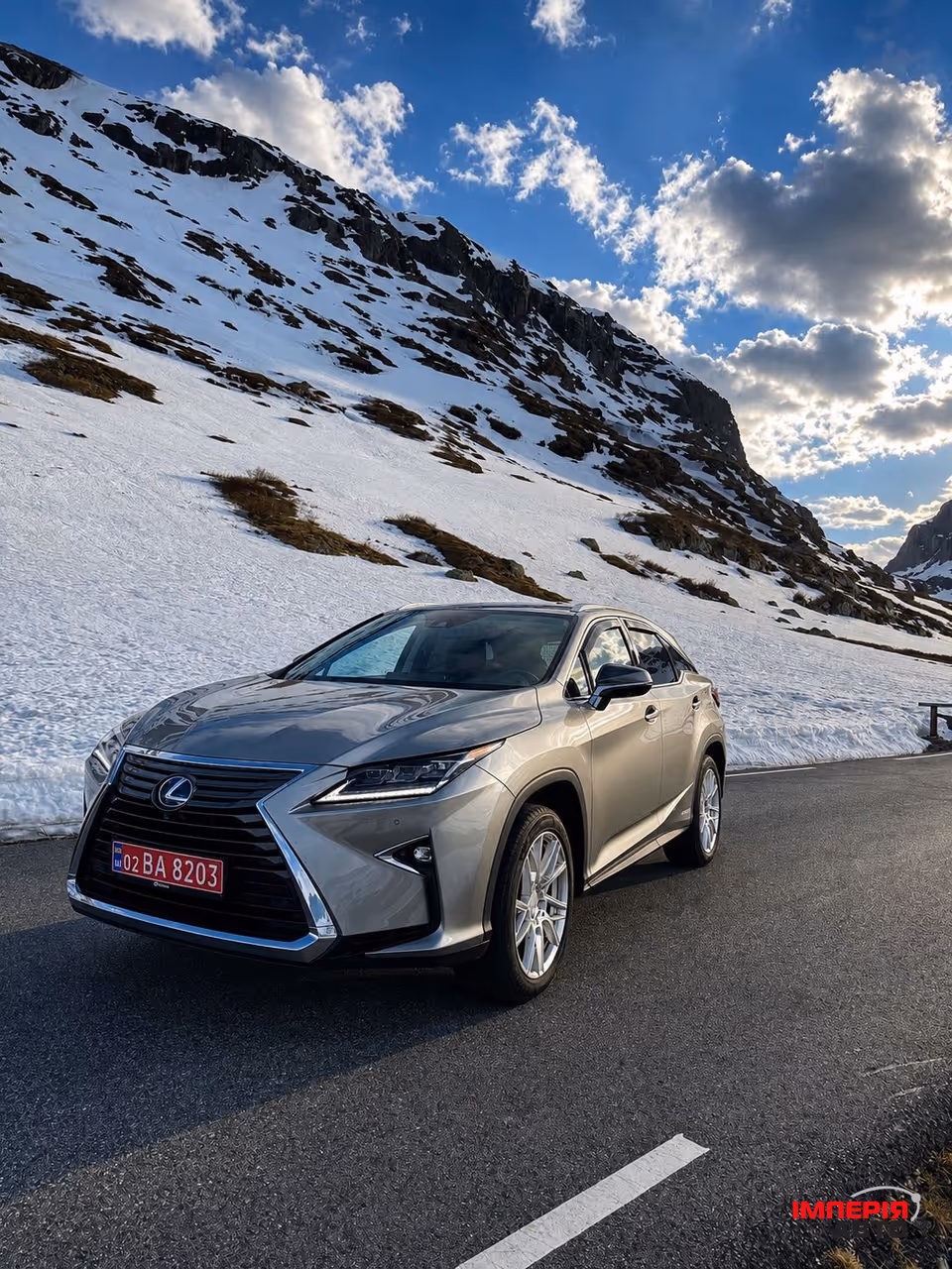 Lexus RX - фото 1