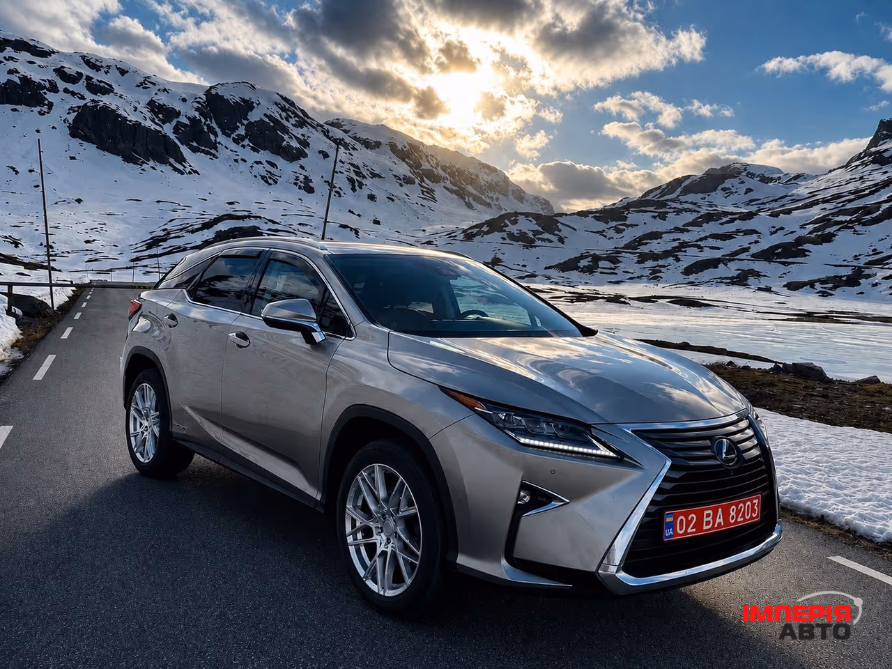 Lexus RX - фото 4