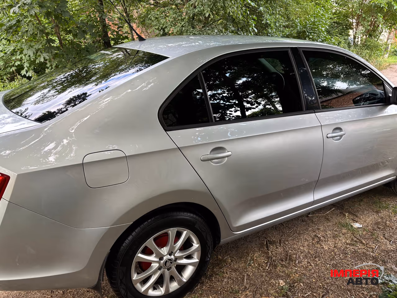 Skoda Rapid - фото 11