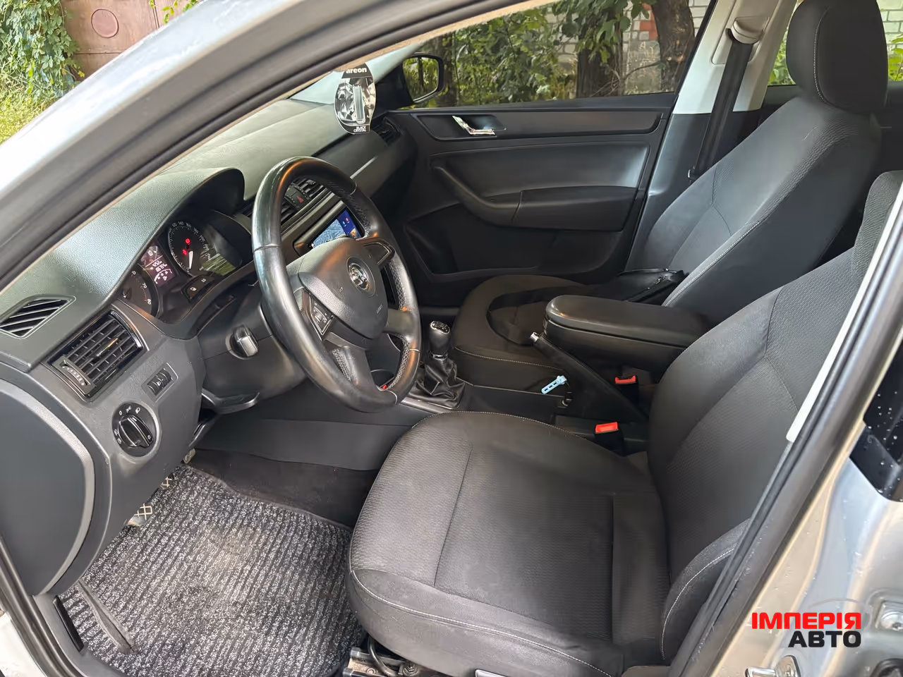 Skoda Rapid - фото 22