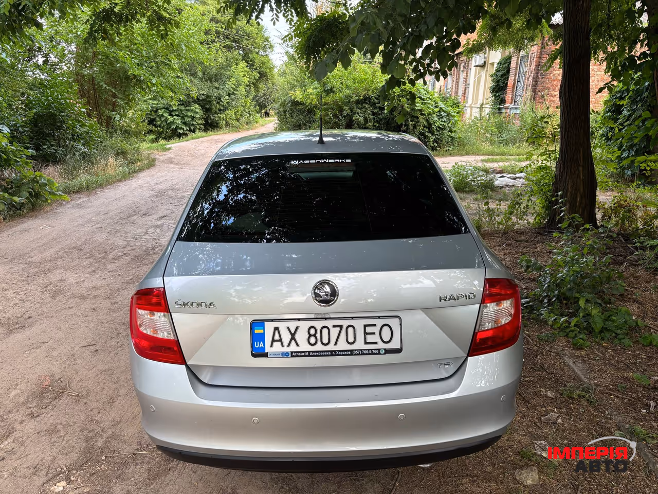 Skoda Rapid - фото 10