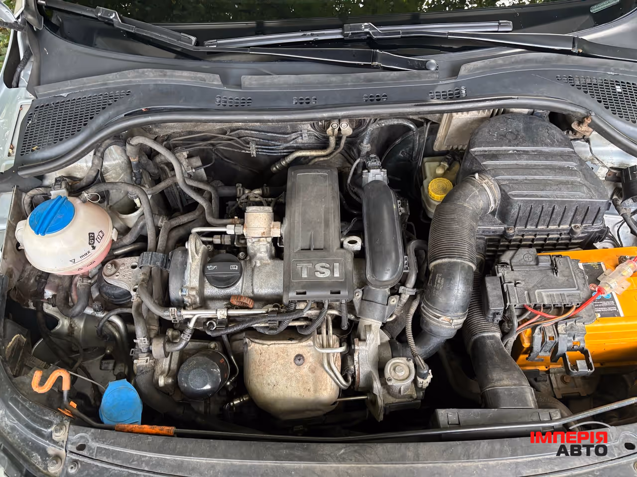 Skoda Rapid - фото 8