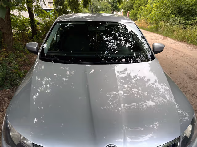 Skoda Rapid - фото 4