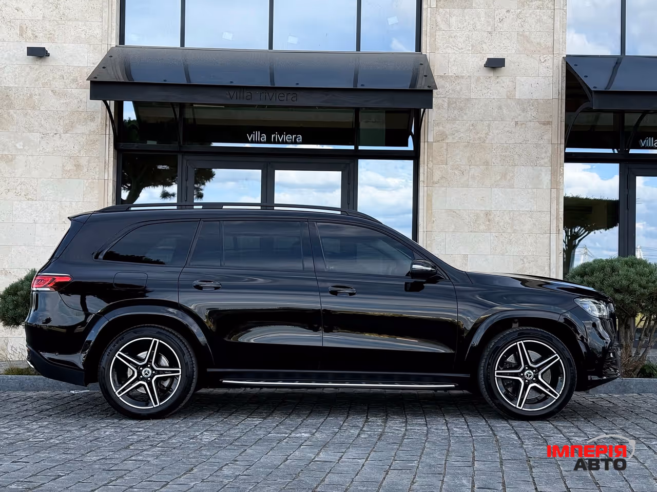 Mercedes-Benz GLS - фото 22