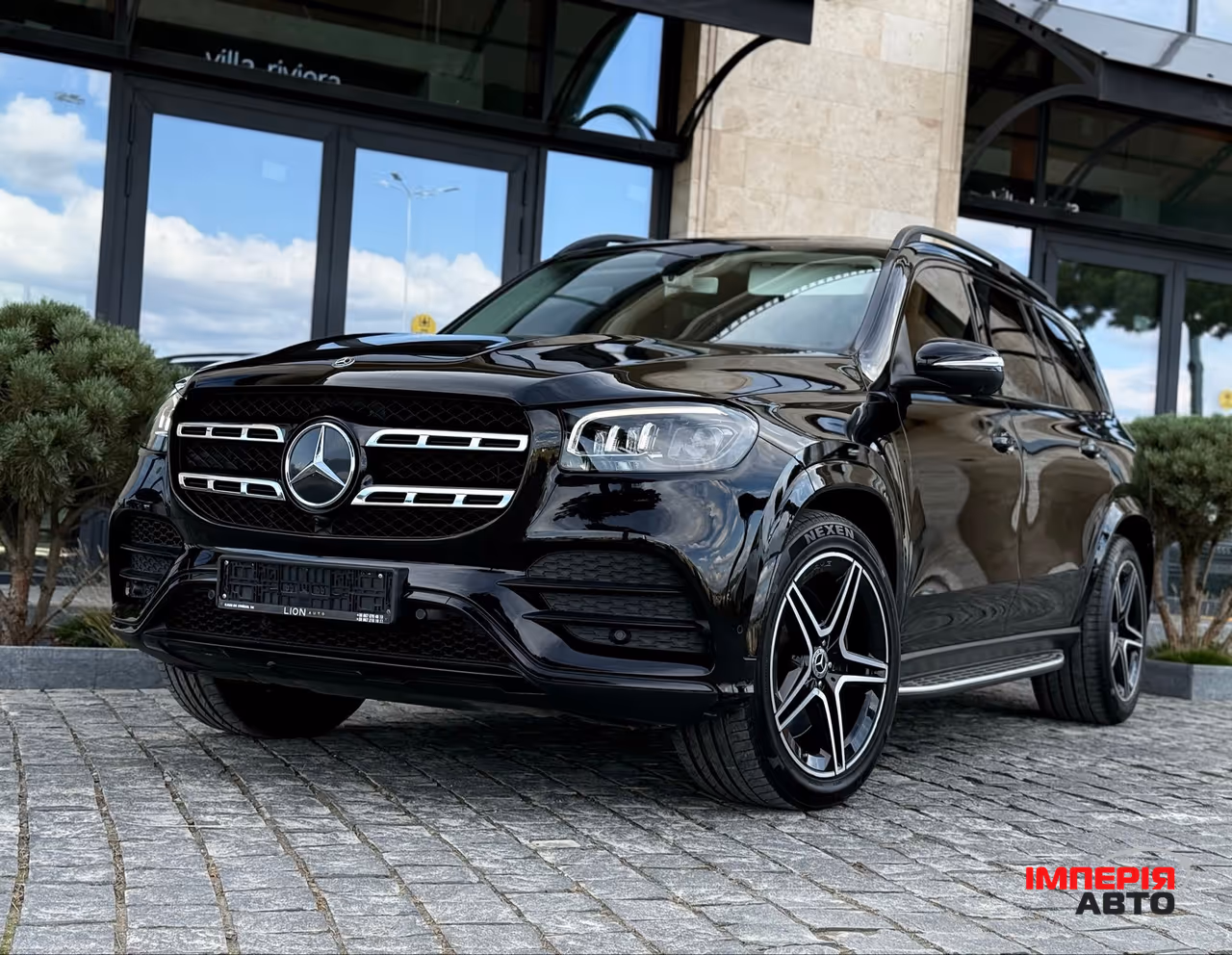 Mercedes-Benz GLS - фото 4