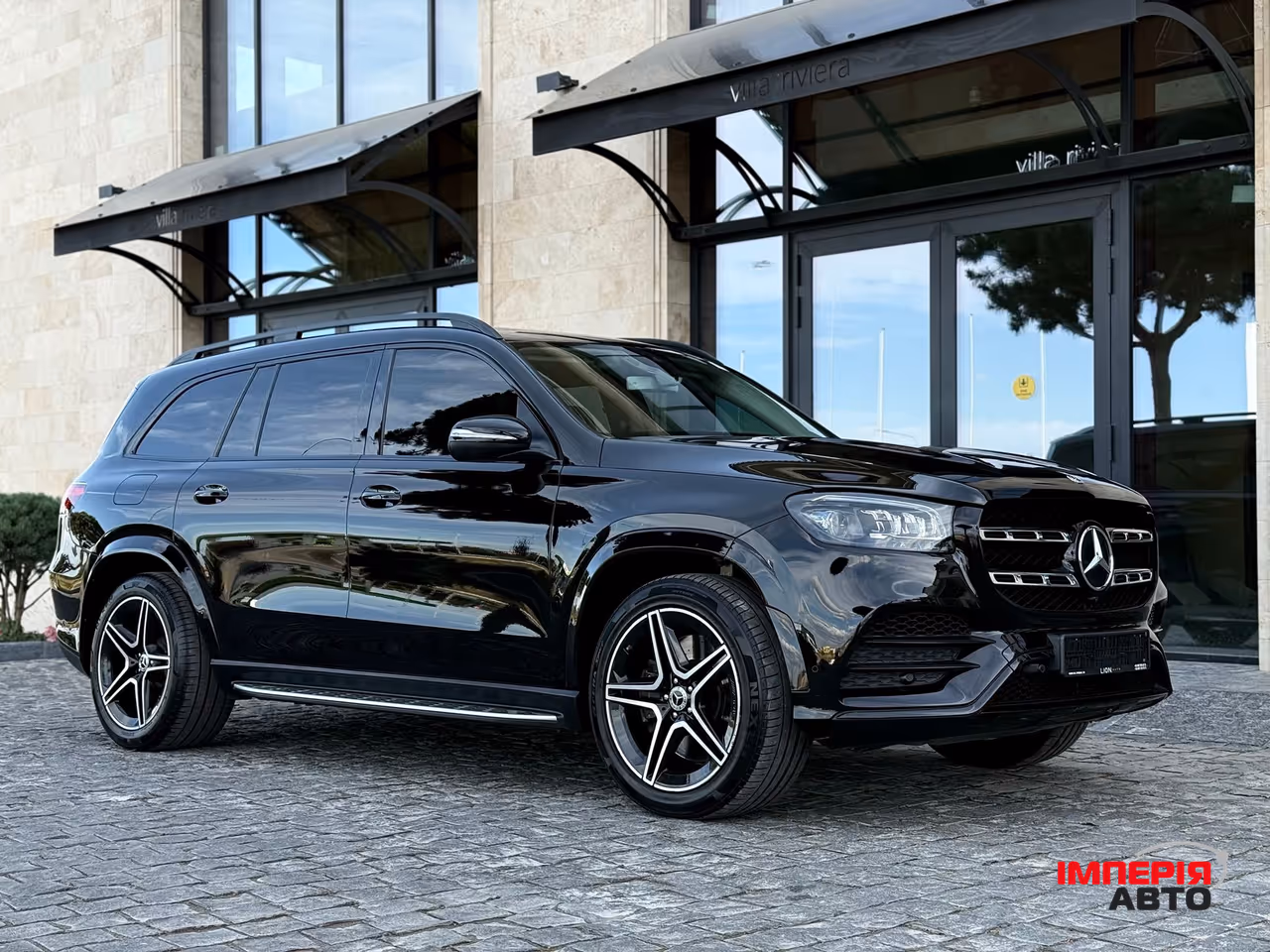 Mercedes-Benz GLS - фото 23