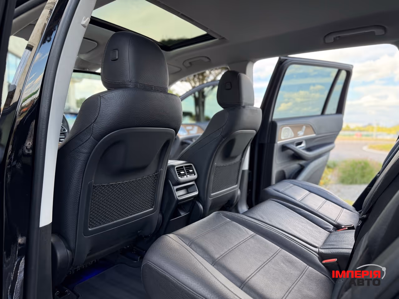 Mercedes-Benz GLS - фото 54