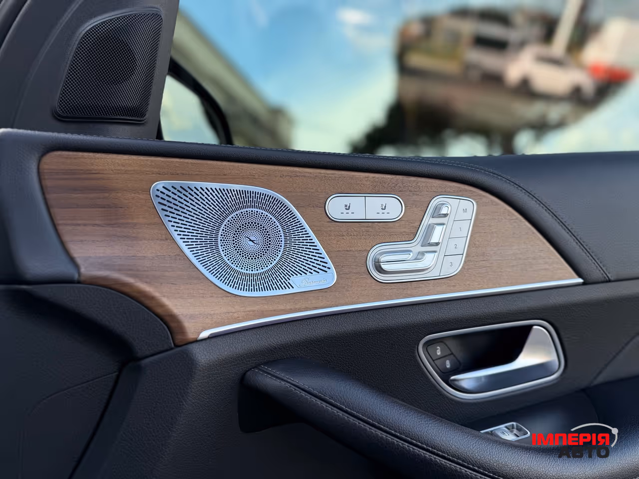Mercedes-Benz GLS - фото 65
