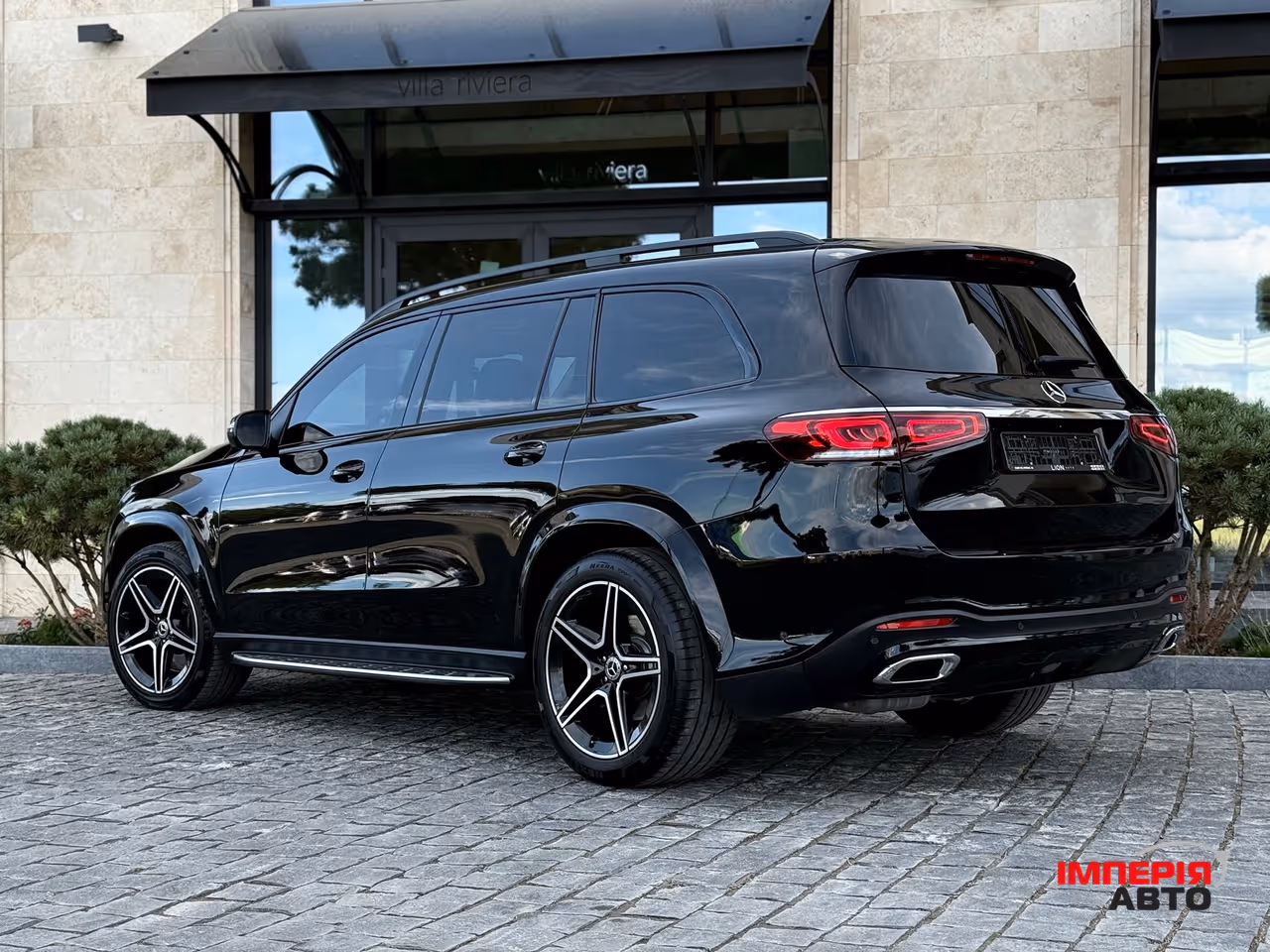 Mercedes-Benz GLS - фото 16