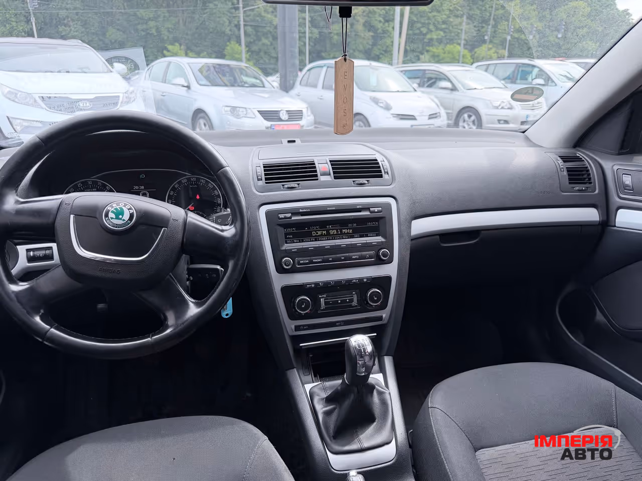 Skoda Octavia - фото 8