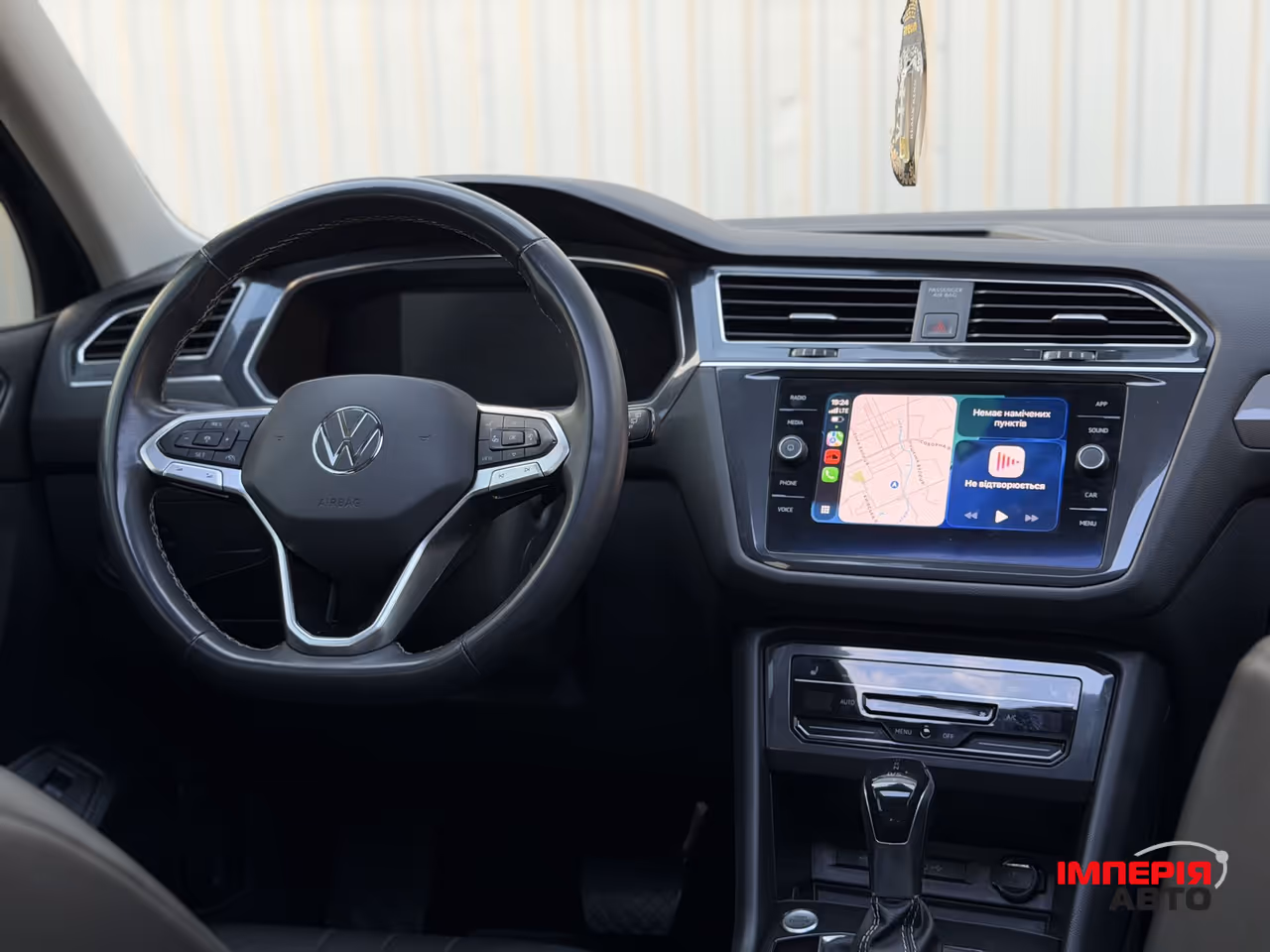 Volkswagen Tiguan - фото 16