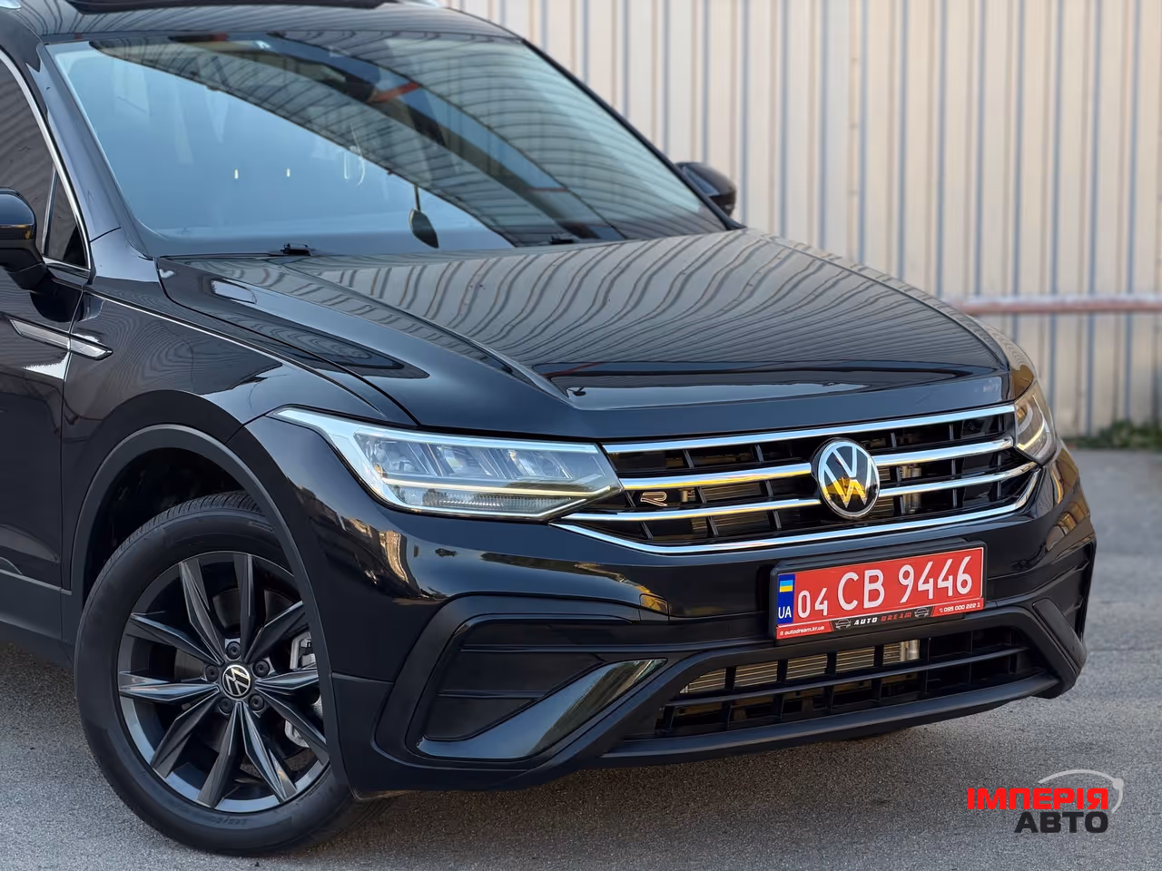 Volkswagen Tiguan - фото 5