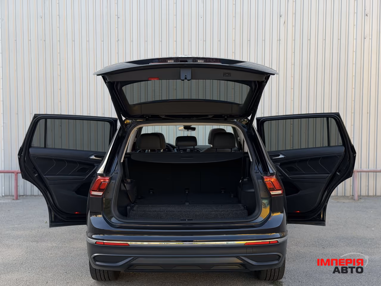 Volkswagen Tiguan - фото 19