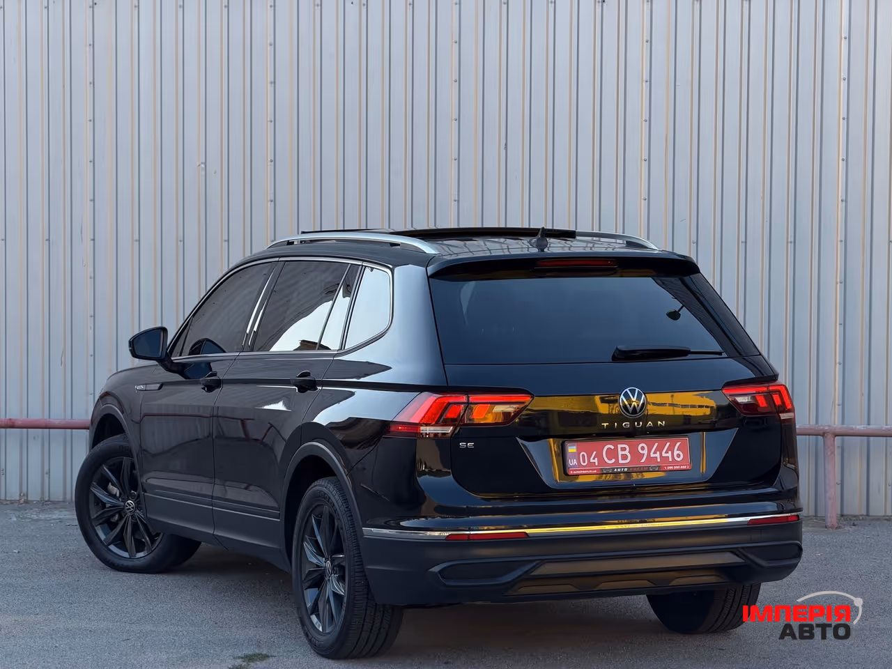 Volkswagen Tiguan - фото 6