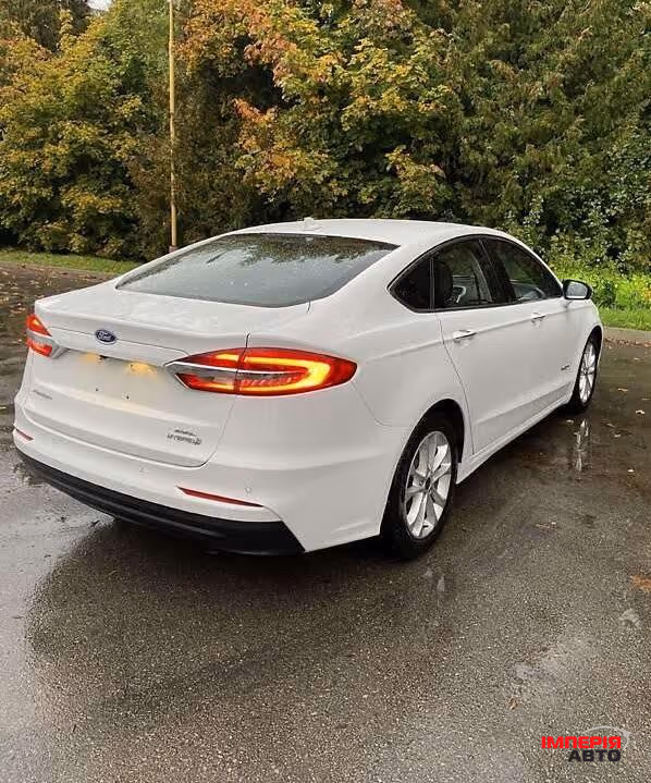 Ford Fusion USA - фото 2