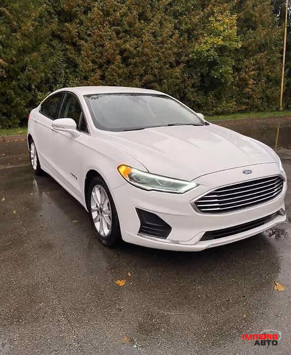 Ford Fusion USA - фото 1