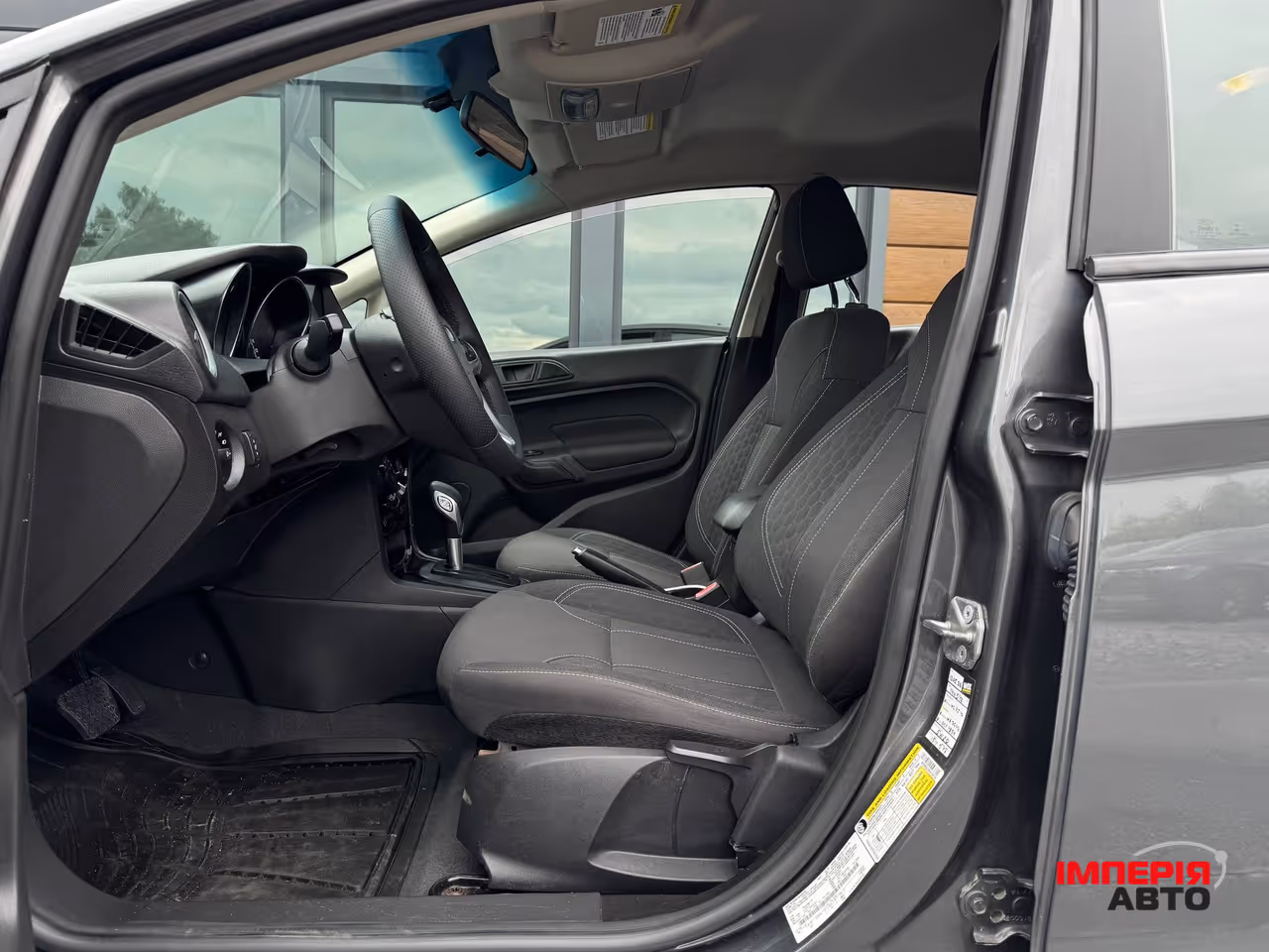 Ford Fiesta - фото 29