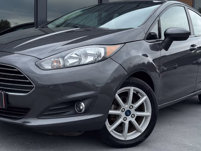 Ford Fiesta - фото 3