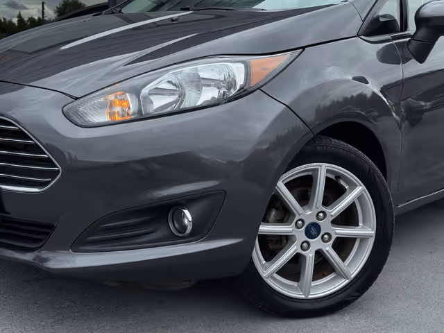 Ford Fiesta - фото 2