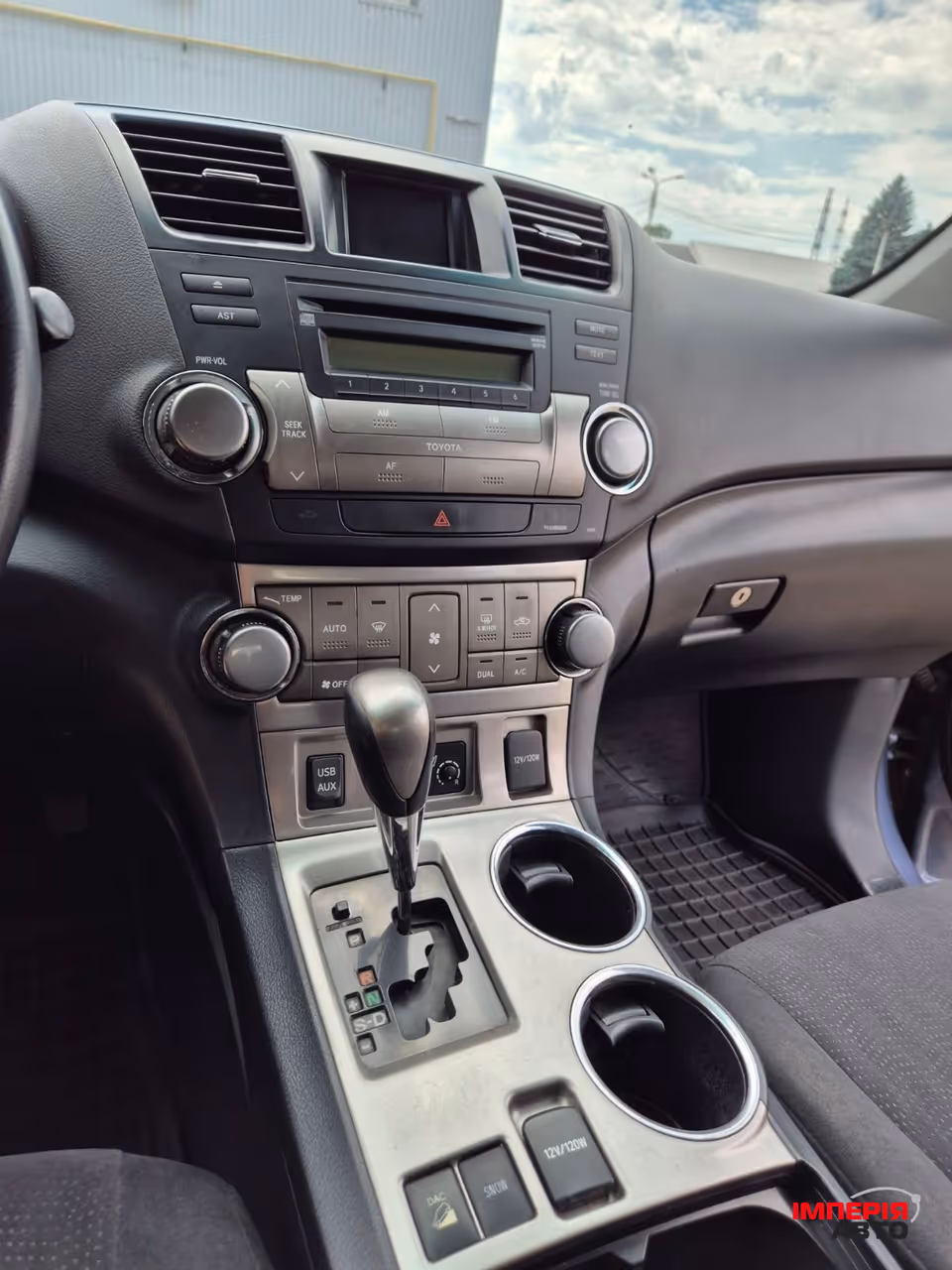 Toyota Highlander - фото 7