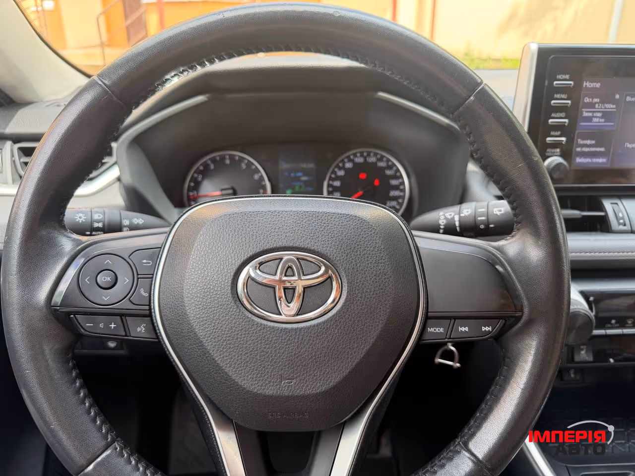 Toyota RAV4 - фото 18