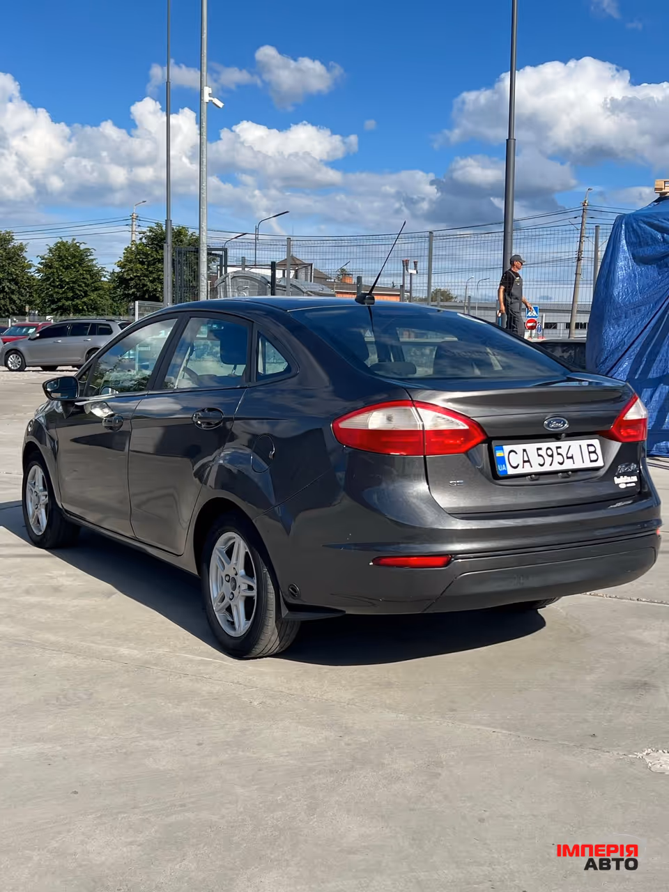 Ford Fiesta - фото 16