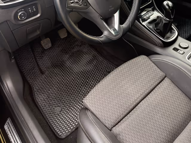 Opel Astra - фото 3